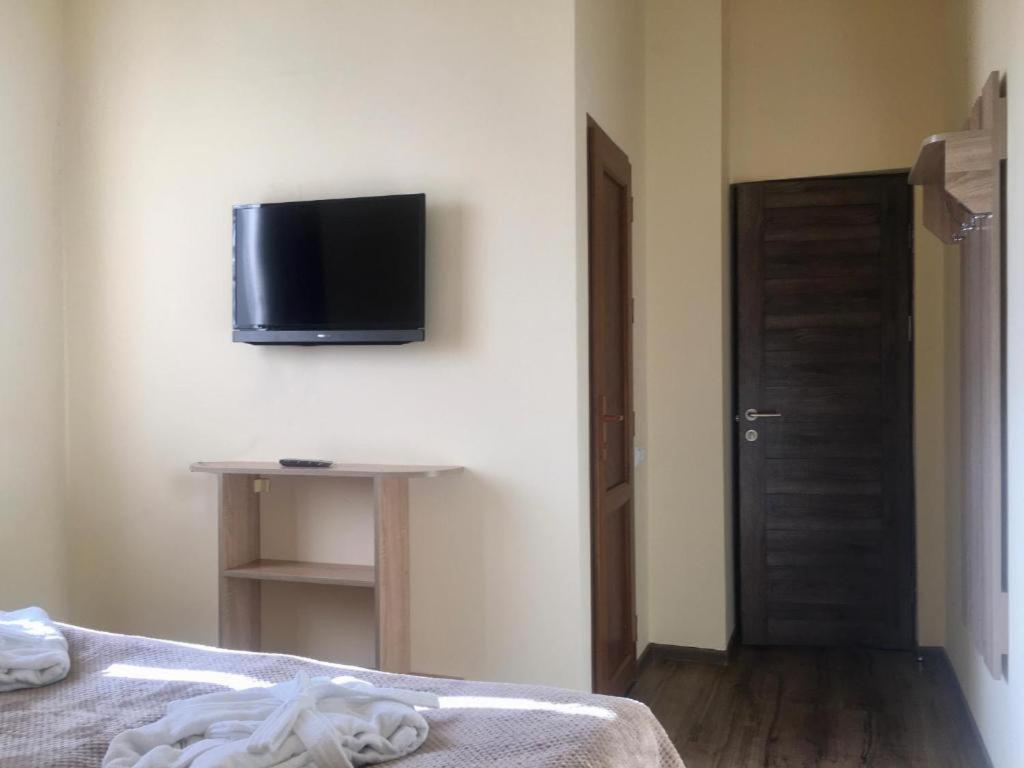 Guest House Margaryan Yerevan Exterior photo