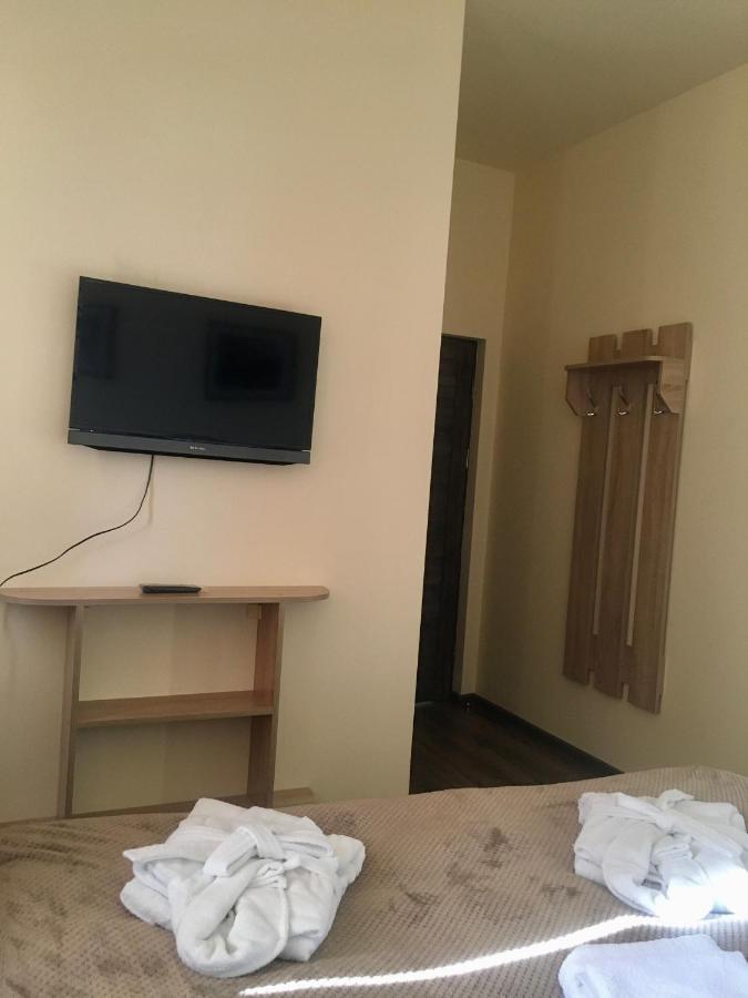 Guest House Margaryan Yerevan Exterior photo